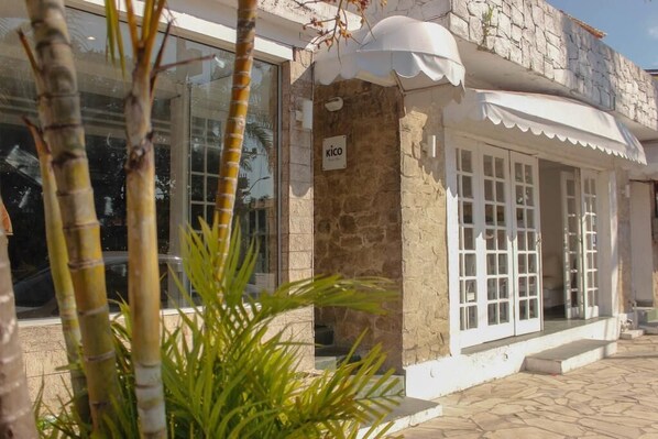 Entrada de la propiedad