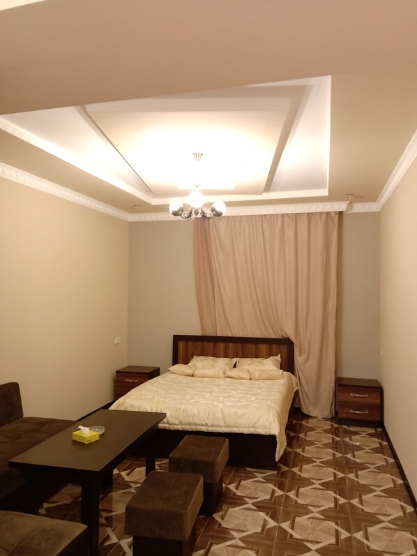 Chambre Double Classique, vue montagne | Décoration personnalisée, ameublement personnalisé