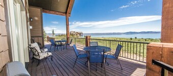 Hidden Chateau | Idaho's Largest Vacation Rental | 13BR Sleeps 52 | Private Beach, Pools & Th...