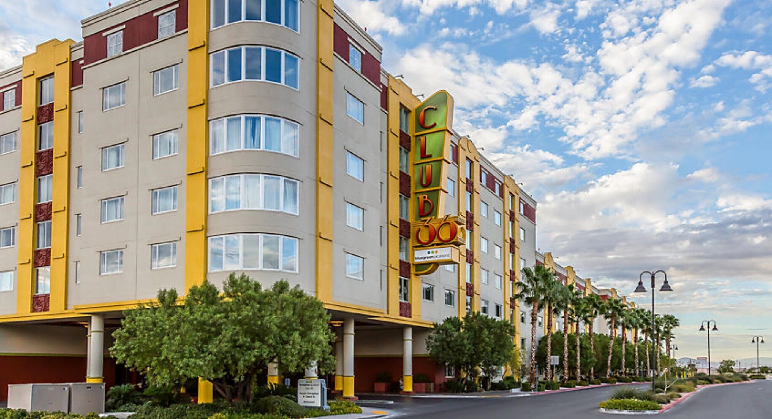 Bluegreen Club 36, 1 Bedroom Condo, Free WiFi and Parking