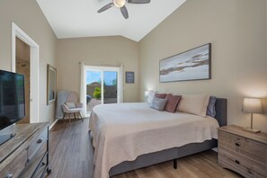 3 bedrooms, desk, iron/ironing board, free WiFi