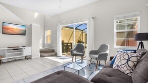 Living area - 3 Bedrooms / 2.5 Bathrooms / Encantada (3091 YL) (Kissimmee)