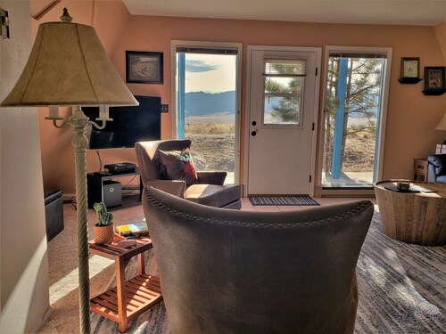 The Blue Elk: Private Retreat :  Breathtaking Mountain Views - Excellent Access