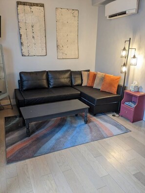 Televisie en een kantoor