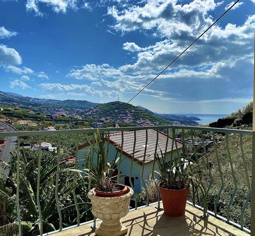 Increíble casa para entusiastas del verano y la naturaleza cerca de la playa y Cabo girao