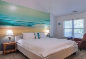 2 bedrooms, internet, bed sheets - Sirena's Isle Retreat - Waterfront with private dock (Oriental)