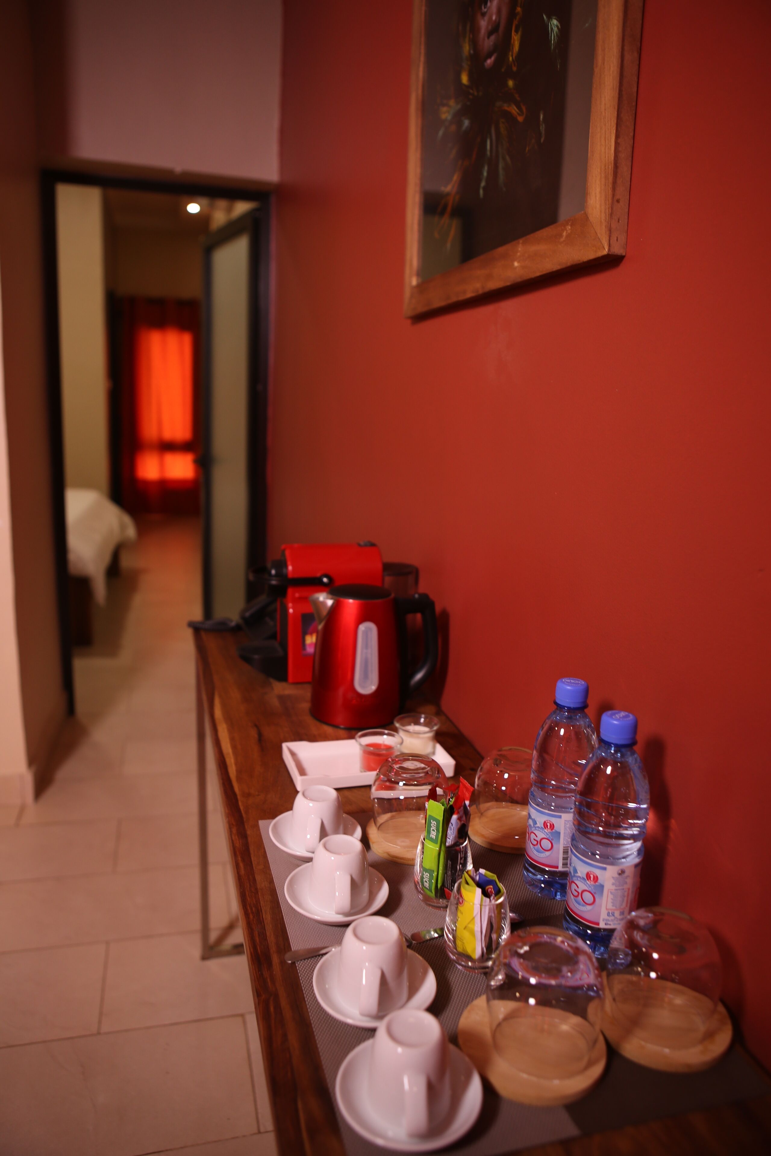 premium suite | living area | 32-inch flat-screen tv with satellite channels, tv