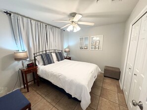 2 dormitorios, tabla de planchar con plancha, wifi y ropa de cama