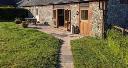 2 bedroom accommodation in Compton, near Chichester