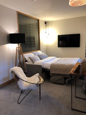 2 slaapkamers, een kluis op de kamer, een strijkplank/strijkijzer