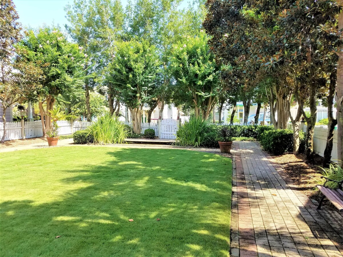 Photo 24 of DESTIN FL-Buy 3 nights get 1 free in 2025 -Walk to beach /community pool/pets ok