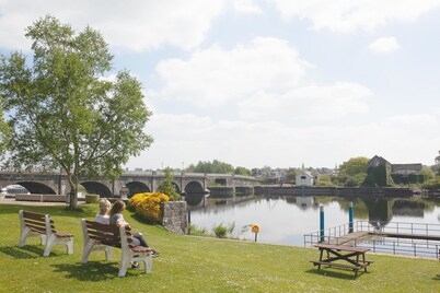 Apartment 3 bedroom banagher town centre