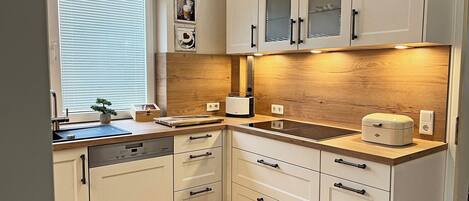 Fridge, microwave, oven, dishwasher