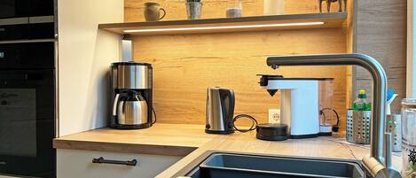 Fridge, microwave, oven, dishwasher