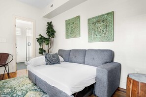 2 quartos, ferros/tábuas de passar roupa, Wi-Fi, roupa de cama
