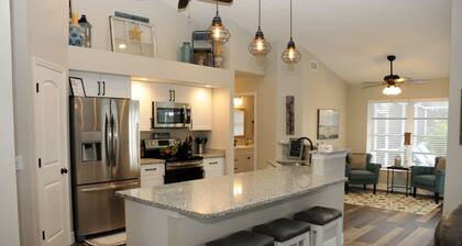 Breathtaking 3 Bedroom 2 Bath Private Pool Home in Punta Gorda FL