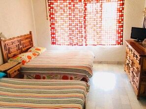 3 chambres, accès à Internet