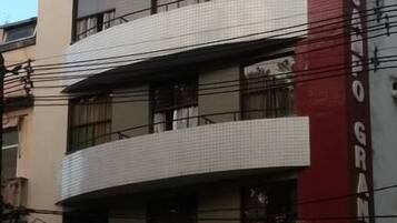 Fachada da propriedade