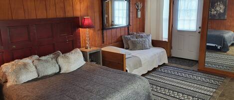 1 makuuhuone, silitysrauta/-lauta, ilmainen Wi-Fi, vuodevaatteet