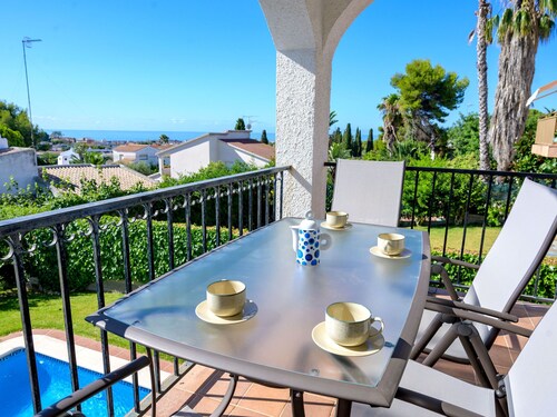 Envalira by Interhome