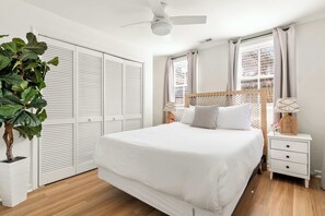 3 bedrooms, iron/ironing board, travel crib, WiFi