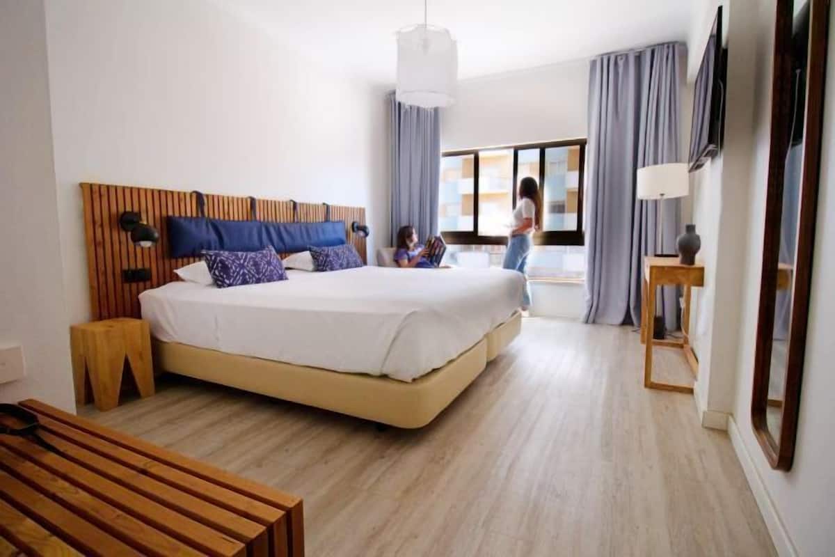 Premium bedding, free WiFi, bed sheets