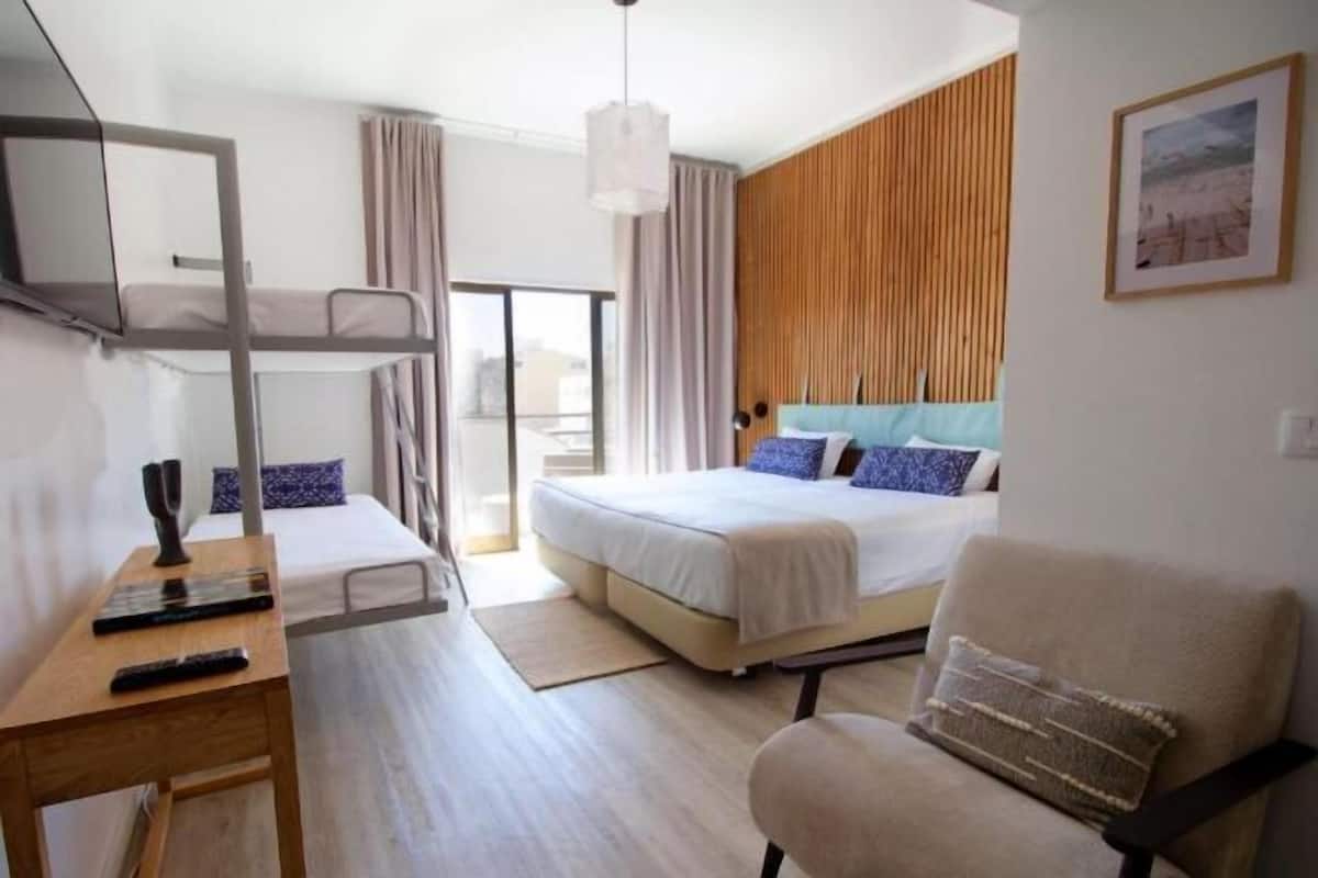 Premium bedding, free WiFi, bed sheets