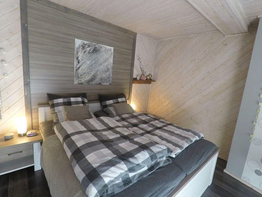Modern und hochwertig ausgestattete Fewo ****  Blütentraum-Ferienwohnung Blütentraum