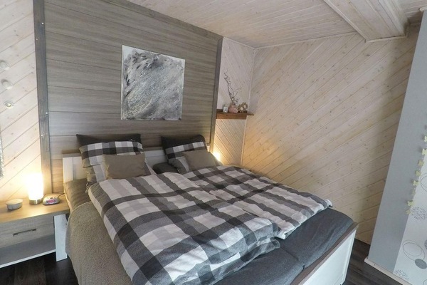 Modern und hochwertig ausgestattete Fewo **** Blütentraum-Ferienwohnung Blütentraum
