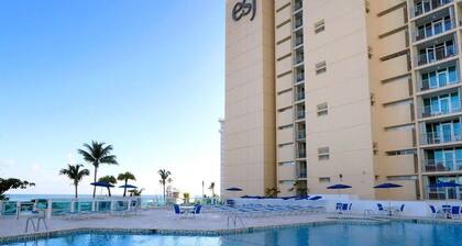 ESJ Towers (Mare) 1 BD. PH Ocean View LUX parhaalla paikalla, suunnittelija apt. Upea!