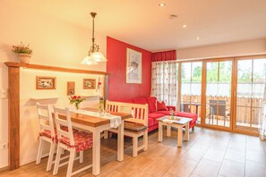 Interior - Mohnblume 65m² ***** (Palling)