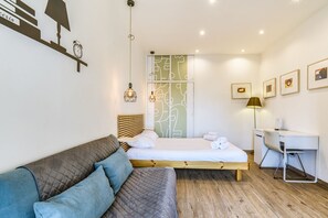 1 bedroom, iron/ironing board, WiFi, bed sheets