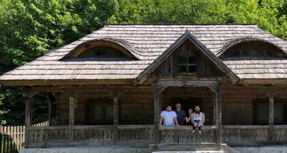 Casa Petra Visag - Auténtica cabaña rumana