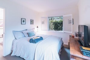 2 chambres, fer et planche à repasser, lit parapluie, Wi-Fi gratuit