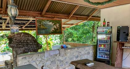 Providing mountain views, a shared lounge and barbecue facilities.