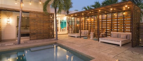Outdoor pool, sun loungers