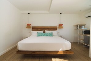 Premier Room, 1 King Bed, Garden View (Garden Room #7 et #8) -  BOHO Tamarindo (Tamarindo)
