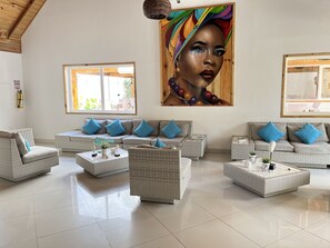 Interior detail - Caribbean Coral (San Andrés)