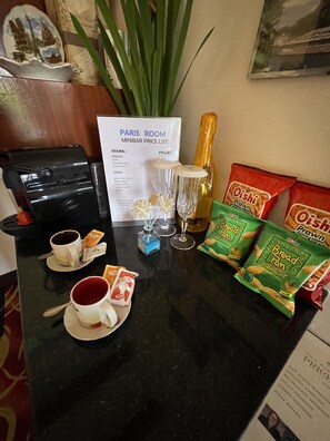 Suite Studio Exclusive | Minibar, coffres-forts dans les chambres, décoration personnalisée