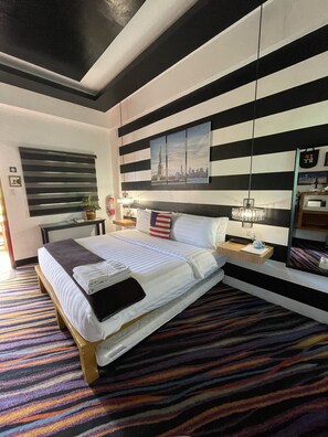 Minibar, coffres-forts dans les chambres, décoration personnalisée