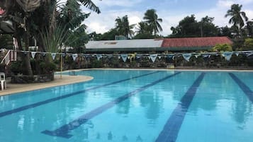 Piscina all'aperto