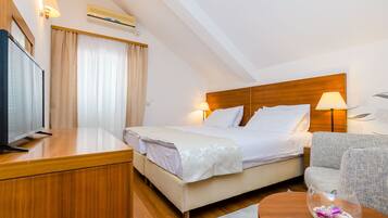 1 makuuhuone, silitysrauta/-lauta, Wi-Fi, vuodevaatteet