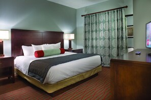 2 bedrooms, in-room safe, iron/ironing board, WiFi