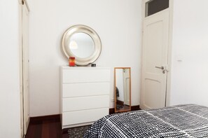 2 bedrooms