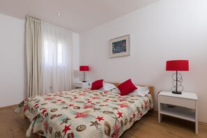 2 Schlafzimmer, Bügeleisen/Bügelbrett, kostenloses WLAN, Bettwäsche