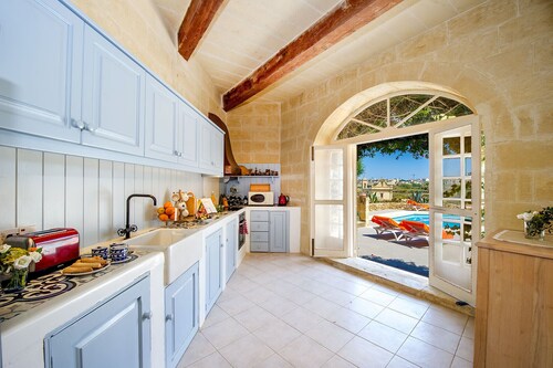 Dar Guz Holiday Home