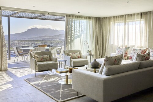 Kianga luxury penthouse