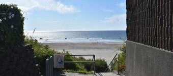 Ocean View with Deck & Hot Tub, Close Beach Access, Close to Casino