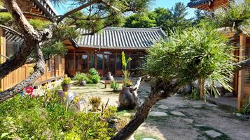 Fachada del alojamiento