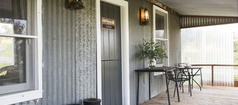 Odd Frog Lodges Cottage - a  farm stay escape